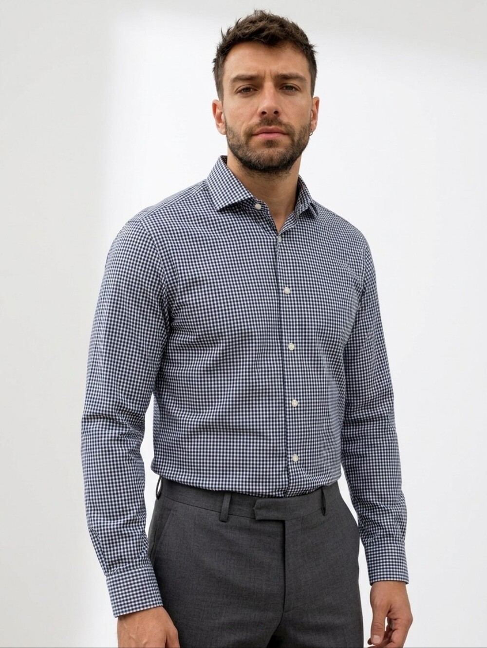 Charles Tyrwhitt Blue & White No Iron Slim Fit Men's 16" Neck